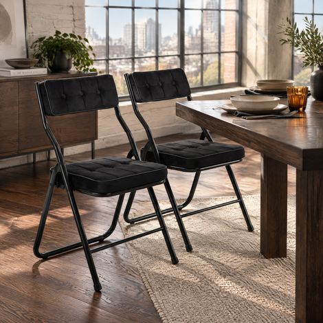 Lot de 2 chaises pliantes rembourrées 46x47x80 cm, sans montage, dossier incurvé 110°, assise en velours, structure acier renforcée, noir (1/5)