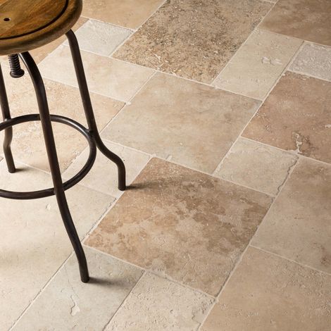 Carrelage travertin 2nd choix 4x1,2 cm – Beige mix – Surface 0,74 m² par paquet – Pour espaces intérieurs et extérieurs (1/5)