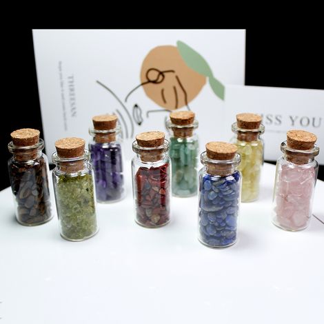 Lot de 15 pierres gemmes naturelles concassées, bouteille de guérison spirituelle, artisanat maison, coffret cadeau avec plateau blanc. (1/5)