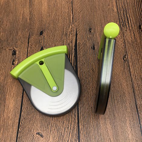 Lame à pizza en acier inoxydable, coupe-pizza rotatif avec couvercle, outil de découpe pour cuisine, trancheur à pizza (1/5)