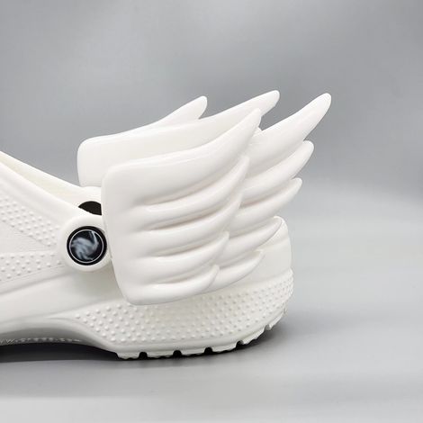 Nouveaux accessoires Crocs : pendentif ailes d’ange et queue pour chaussures Crocs (détachable) (1/5)