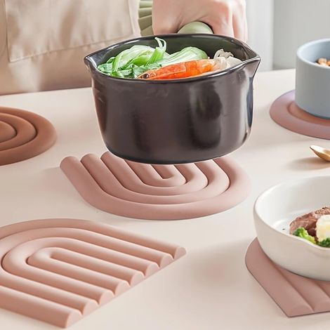 1 triple coussinet isolant en silicone antidérapant, durable, résistant à la chaleur pour gadgets de cuisine, essentiels de camping et décoration d'intérieur, rose (1/5)