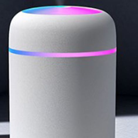 Kreativer und farbenfroher weißer Luftbefeuchter in Form einer Tasse, verwendbar auf dem Schreibtisch, zu Hause oder im Auto, mit USB-Anschluss. (1/5)
