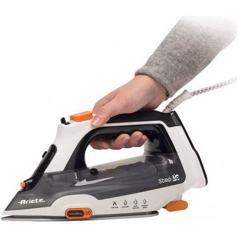 Ariete 6190 Step UP, Ferro da stiro intelligente, Piedini intelligenti, Piastra in ceramica Ultraglide con 57 fori, Serbatoio 320ml, 2400W, Vapore continuo 30g/min