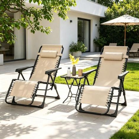 Set relax pratico composto da due sedie a sdraio e un tavolino, comodo set di sedie a sdraio, versatile set da esterno (solo con 1 tavolo, 2 sedie a sdraio) disponibile in loco (1/5)
