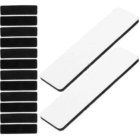 Des fixations pour canapé et 100 bandes de ruban adhésif noir sont utilisées pour fixer solidement le canapé. (1/5)