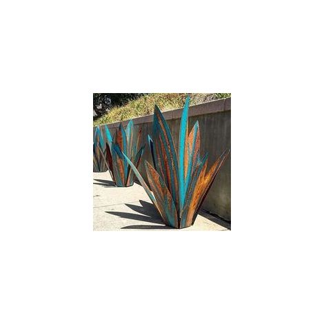 Agaven-Metall-Gartenskulptur, 65 cm – 9 farbenfrohe Blätter – Außendekoration – Sockelloses Design für einen natürlichen Effekt (1/4)