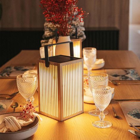 LED Tischlampe außen tragbar kabellos aus Holz Metall IP54 24 cm hoch 2700 K Fernbedienung Dimmer Outdoor Tischleuchte