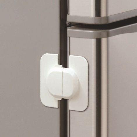 Child and baby safety locks on the freezer door,It is the ideal choice for you.
