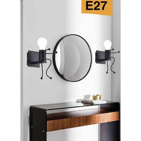 TrAdE Shop Traesio - Applique Da Parete Decorativo Forma Di Omino Seduto In Metallo Attacco E27 Aq51 - Nero (1/5)