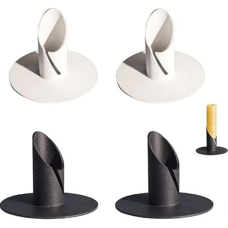 Ensemble de 4 bougeoirs en métal style rétro pour hôtels et restaurants. (1/5)