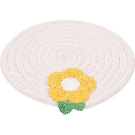 Lot de 2 dessous de plat beiges tissés, isolants thermiques, pour la maison. (1/5)