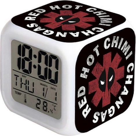 Réveil LED sur le thème des super-héros - Horloge de bureau numérique lumineuse, compatible HTNL454, colorée, un cadeau idéal pour les enfants et les adultes. (1/5)