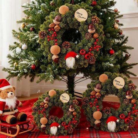 Couronne De Noël pour Usage Intérieur - Panneau 30 cm Pommes de Pin - (1/4)