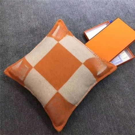 H Coussin, Coussin d'oreiller européen - américain, Style Ins pour la maison et l'hôtel, Coussin de canapé tricoté en laine (1/3)