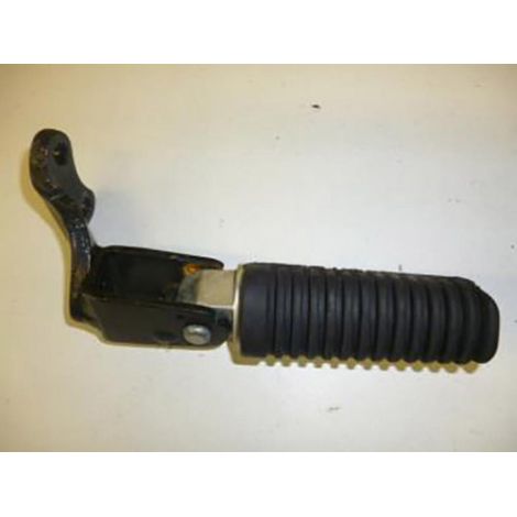 [PRODUIT D'OCCASION] Platine de repose pied passager gauche origine pour scooter