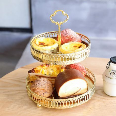 Plateau à pâtisserie double couche décoratif en cuivre doré pour biscuits et desserts, idéal pour un mariage. Motif vertical. (1/5)