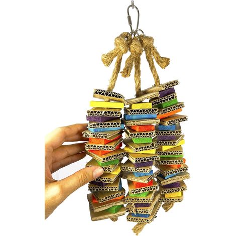 Les oiseaux ADORENT le jouet à mâcher à trois tours Chew-Tastic pour cage à oiseaux (déchiqueté) - Petit jouet pour conures à joues vertes, conures soleil, caïques du Sénégal, perruches moines et perr (1/5)
