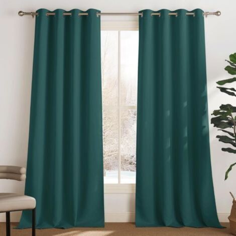 Pair Lot de 2 Rideau Occultant Thermique Isolant Anti Froid et Chaleur 132x160 (lxH) Tenture Opaque à Oeillets Isolation Lumiere Uv Decoration Chambre Maison Salon Intérieurs, Vert Foncé (1/5)