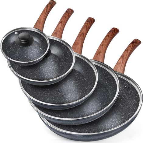 Juego de sartenes de granito con tapas de vidrio BLACK&WOOD 16 / 20 / 24 / 28 / 32 cm 5 piezas. (1/5)