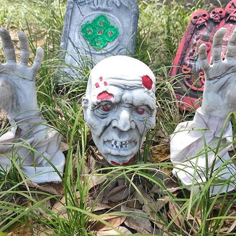Décorations d'Halloween pour l'extérieur : piquets squelette effrayants, mains et visages de zombies à planter dans le jardin. (1/4)