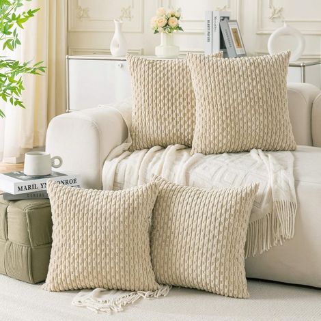 Kissenbezug aus Cord: 66 x 66 cm, hellbeige, 4er-Set – Verleiht einen dezenten Boho-Touch – Dekorative Kissenbezüge für Sofa, Bett oder Wohnzimmer (1/5)