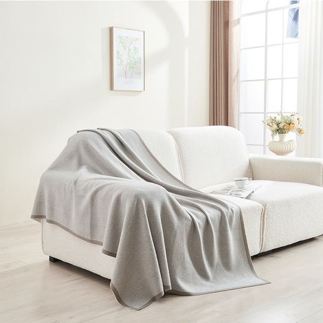 Plaid gris à motifs chevron 130 x 180 cm AURALIS