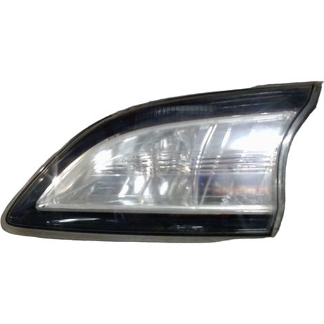 Feu Arriere Interieur Droit MAZDA MAZDA 3  5p [PRODUIT D'OCCASION]♻️bbn8513f0f (1/3)