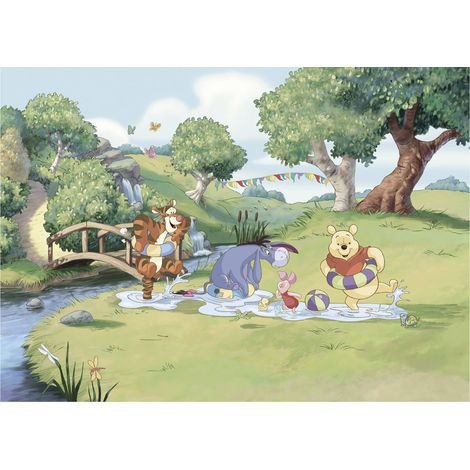 Komar Wandtapete - Disney Winnie the Pooh Friendship and Fun - 250 x 350 cm - Vlies - für Kinderzimmer (1/3)