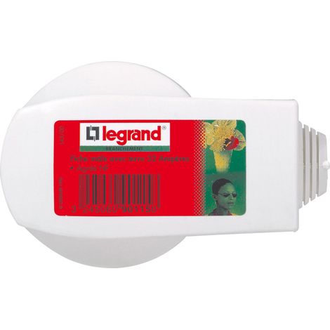 Legrand – Fiche électrique 2P+T 32A sortie latérale avec serre-câbles – Pour câbles Ø6mm à Ø20mm – Blanc