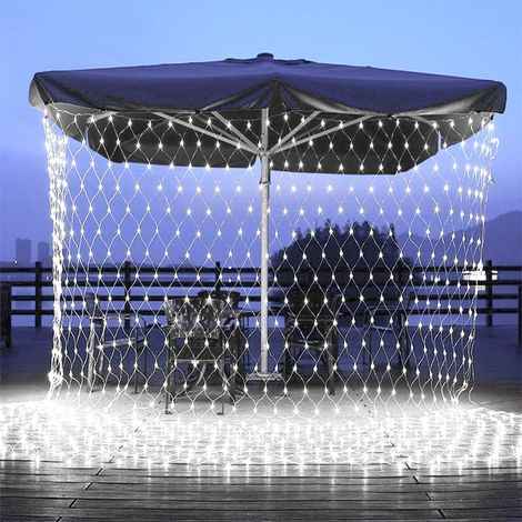 Guirlande lumineuse LED blanc froid 360° pour extérieur, étanche, 8 modes d'éclairage, avec télécommande et prise connectée (fil transparent) (1/5)