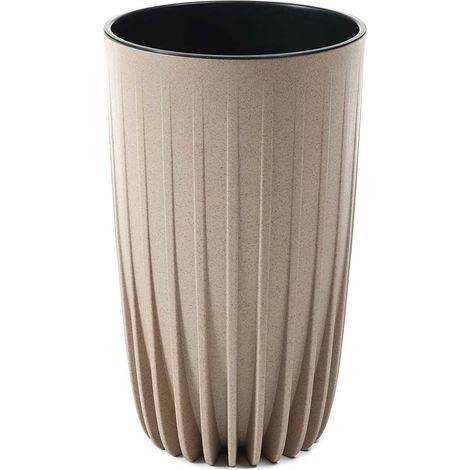 Vaso da fiori alto ed ecologico a strisce per caffè latte.