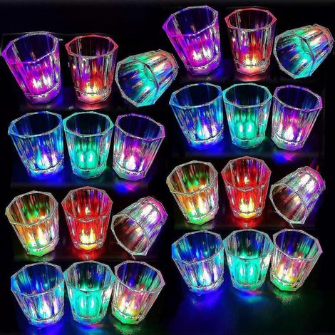 Lot de 24 verres à shot lumineux à LED pour une ambiance festive et lumineuse