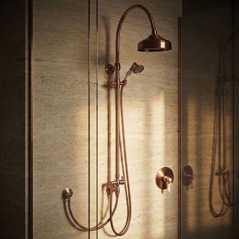 Ensemble de douche PaulGurkes avec robinetterie encastrée en cuivre style rétro