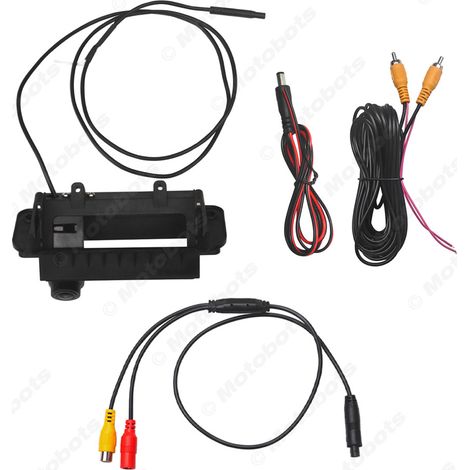 Suitable for Mercedes-Benz C200/C300, this dedicated door handle camera provides rearview imaging when reversing. (1/4)