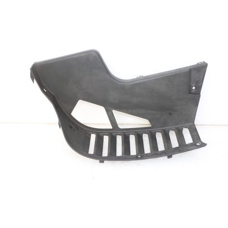 GRILLE RADIATEUR DROITE QUADRO 4 4D 350 2015 - 2018 (1/5)