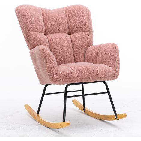 Sillón mecedora de tejido teddy rosa con respaldo capitoné y asiento acolchado (1/5)