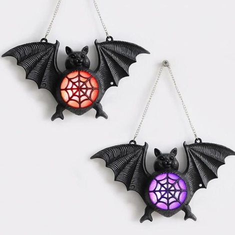 Décorations de fête d'Halloween effrayantes : luminaires, suspension chauve-souris populaire, ambiance sinistre. (1/5)