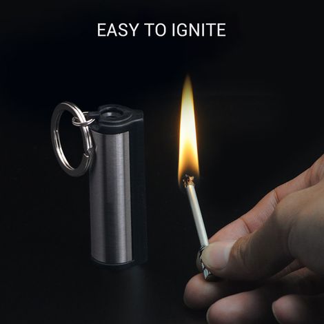 Lot de 2 briquets d'urgence avec porte-clés briquet à silex pour la cuisine et le camping. (1/5)