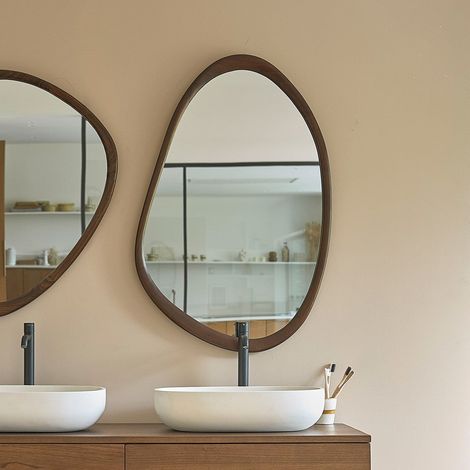 Miroir organique en mindi massif finition noyer 60x90 cm (1/5)