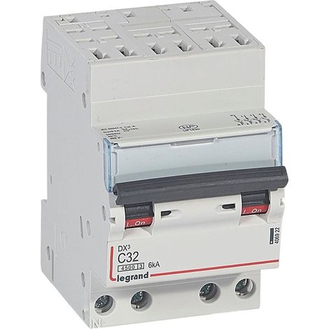Disjoncteur Modulaire DX3 4P Courbe C 32A 45kA Auto Legrand LEG406922