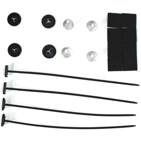 Ensemble radiateur de voiture de course dans le compartiment moteur avec ventilateur de refroidissement
