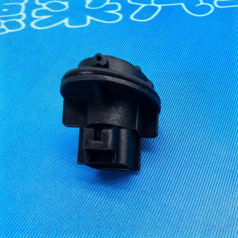 Suitable for Nissan Livina 2013-2019 models, headlight and turn signal light housing, black, 26243-1YP0A (1/4)