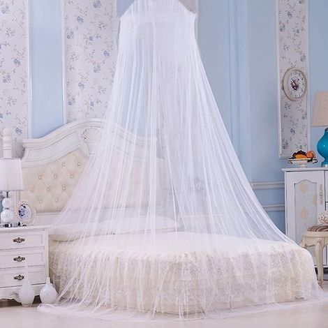 Le plafonnier en maille est facile à installer et à suspendre au-dessus du lit, convient aux lits simples jusqu'aux lits king-size, aux hamacs et aux berceaux (blanc). (1/5)