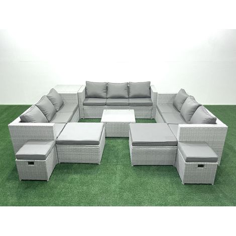 Fimous Salon de Jardin Exterieur en Résine 14 places avec Canapé Table d'appoint 4 Tabourets Gris clair mixte (1/5)