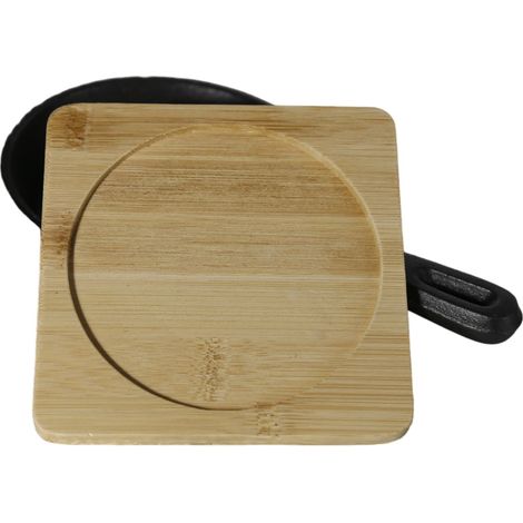 Petite casserole en fer (1/5)