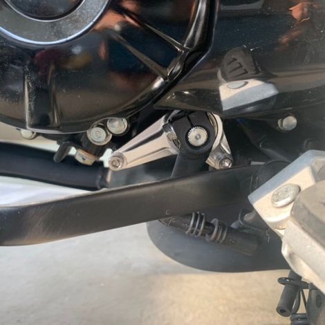 High-end modification parts for motorcycles: gear selector, stabilizer and vibration damper for MSX125 and MSX125SF. (1/4)