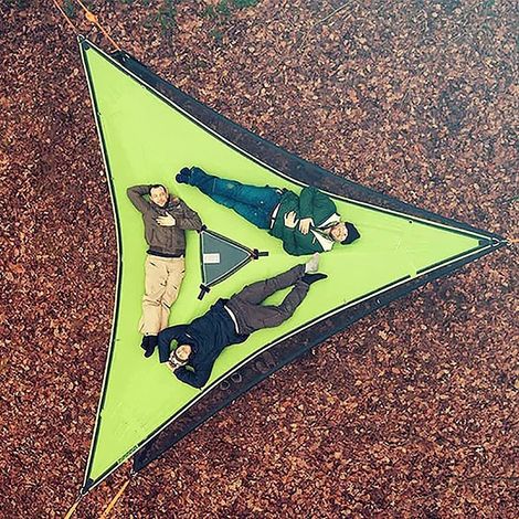 Filiyano-Hamac triangulaire gonflable multi-personnes, portable, en tissu mesh, tente suspendue, lit de loisirs (4 x 4 m) (1/5)