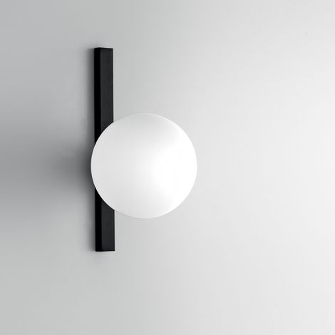 Schwarze Metall-Wandleuchte mit weißem Glaskugel Licht Enoire (1/2)