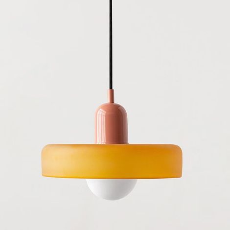 Un lustre de style médiéval Bauhaus avec une teinte vitrée, verre orange de 25cm avec une base rose. (1/5)